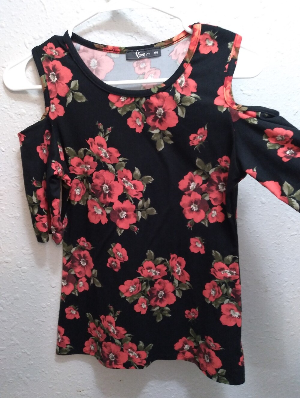Pinc Cold Shoulder Top